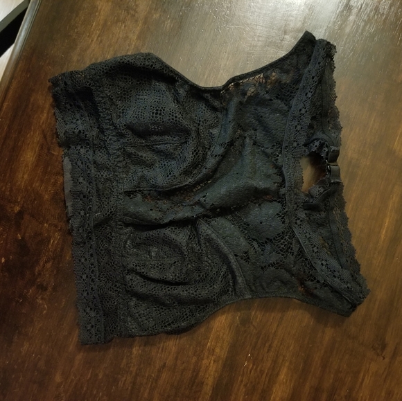 🎉NEW POST🎉 Victoria's Secret bralette - Picture 2 of 7